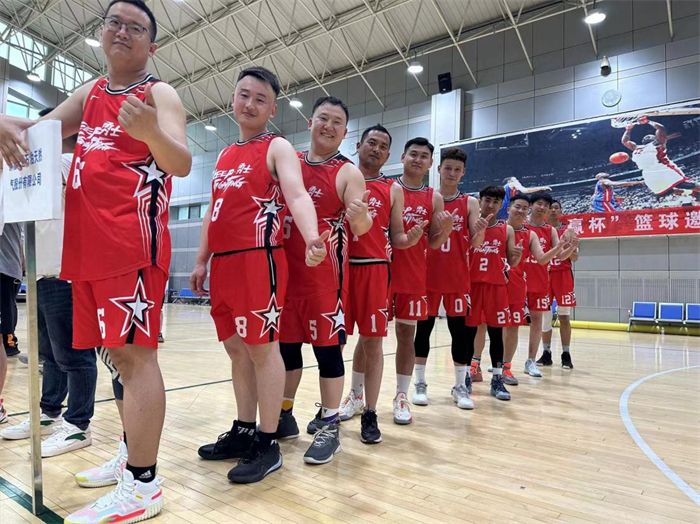 公司獲得“2023年共赢杯”籃球邀請賽冠軍